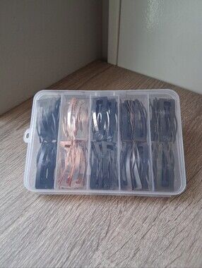 Assorted Metal 3-Prong Hair Barettes
